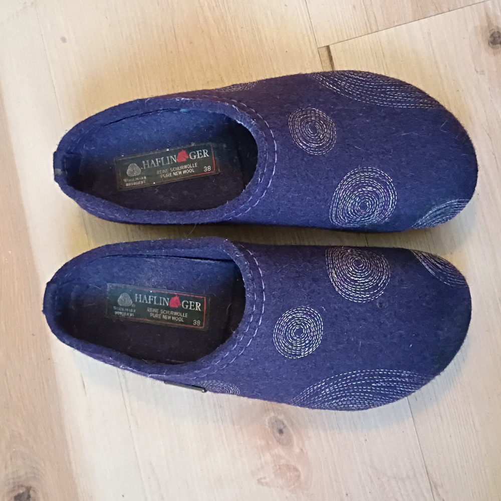 Haflinger Women's Purple Slippers